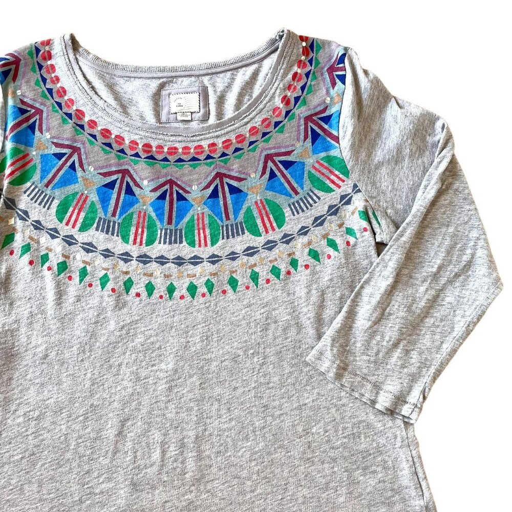 Anthropologie Postmark Womens Gray Top sz XL w/ Aztec Style Tribal Print 9-H15 S